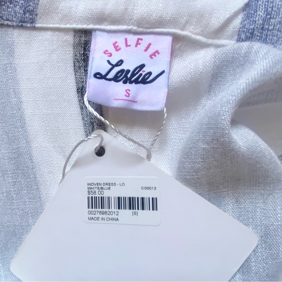 Selfie Leslie NWT Kimono Sleeve, Deep Plunge White & Blue Maxi Dress - Picture 3 of 10